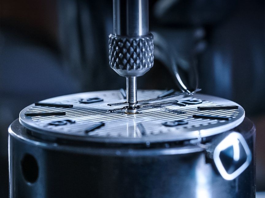 Double-layered dial