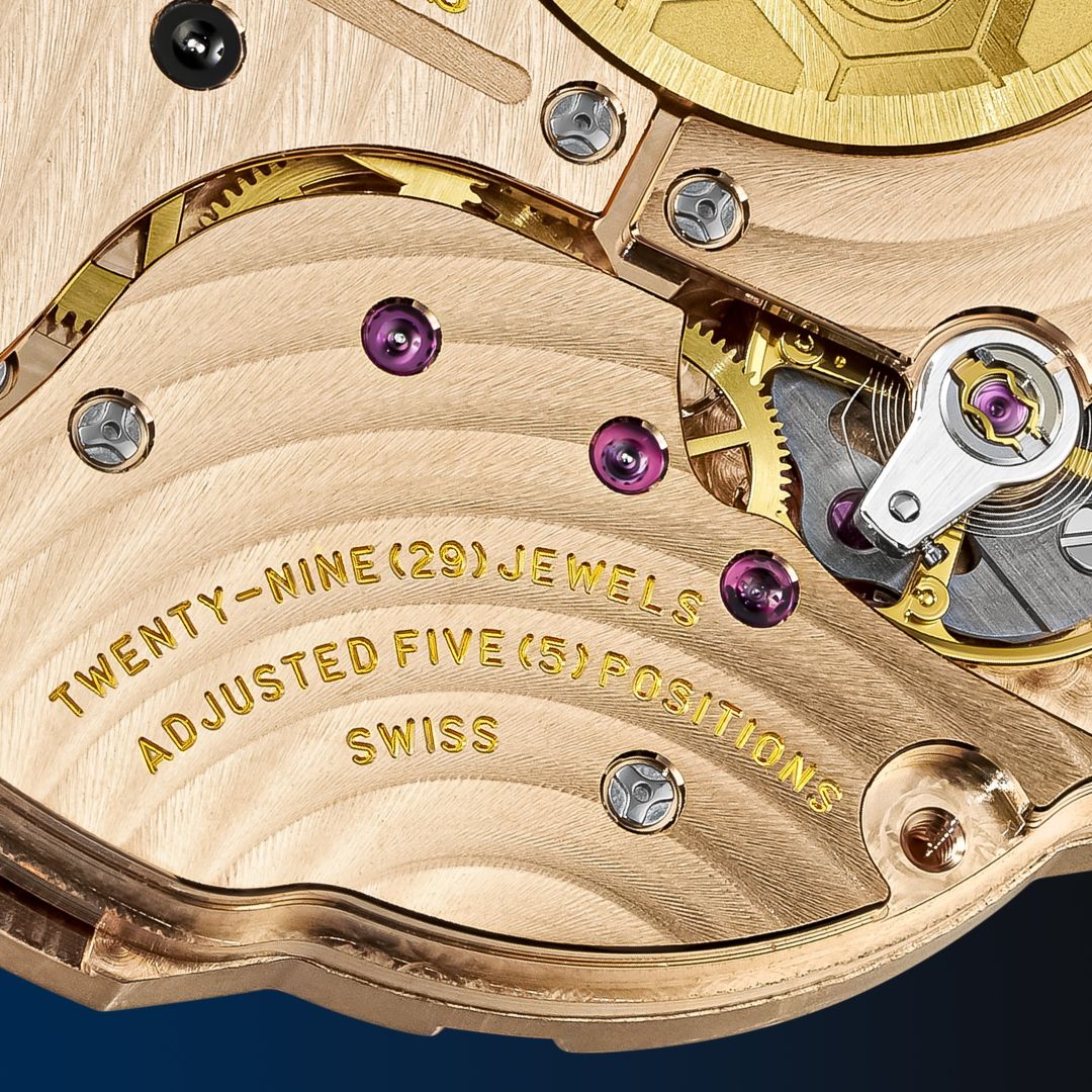 The curved Côtes de Genève finishing