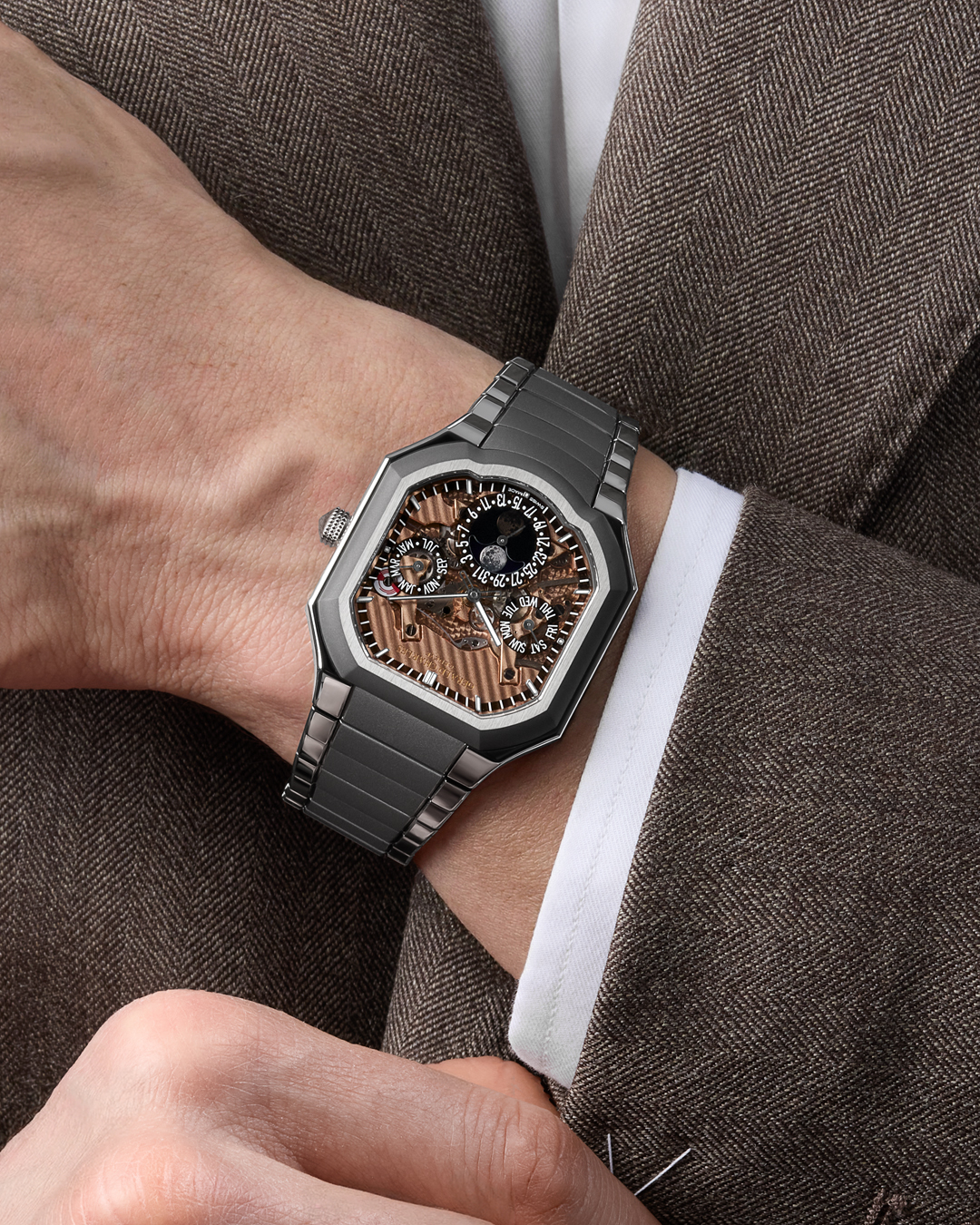Masterlink Perpetual Calendar Sapphire Dial - Gerald Charles